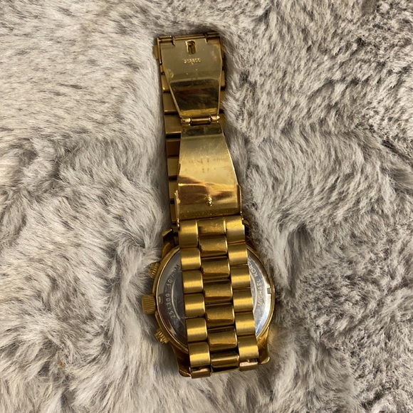 Michael’s Kors watch - Picture 6 of 8